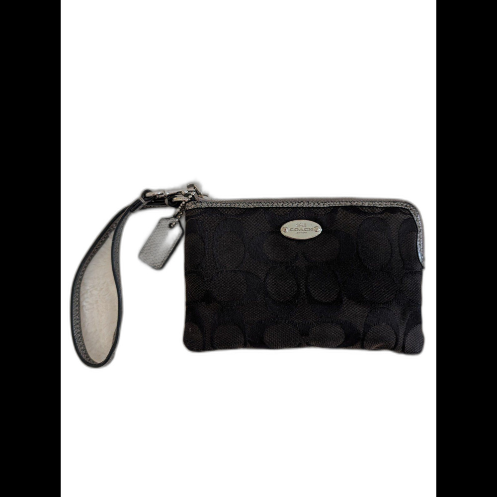 Coach Wristlet (Black)